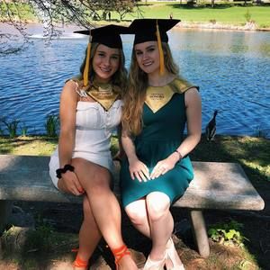 Meet your Posher, Lizzie